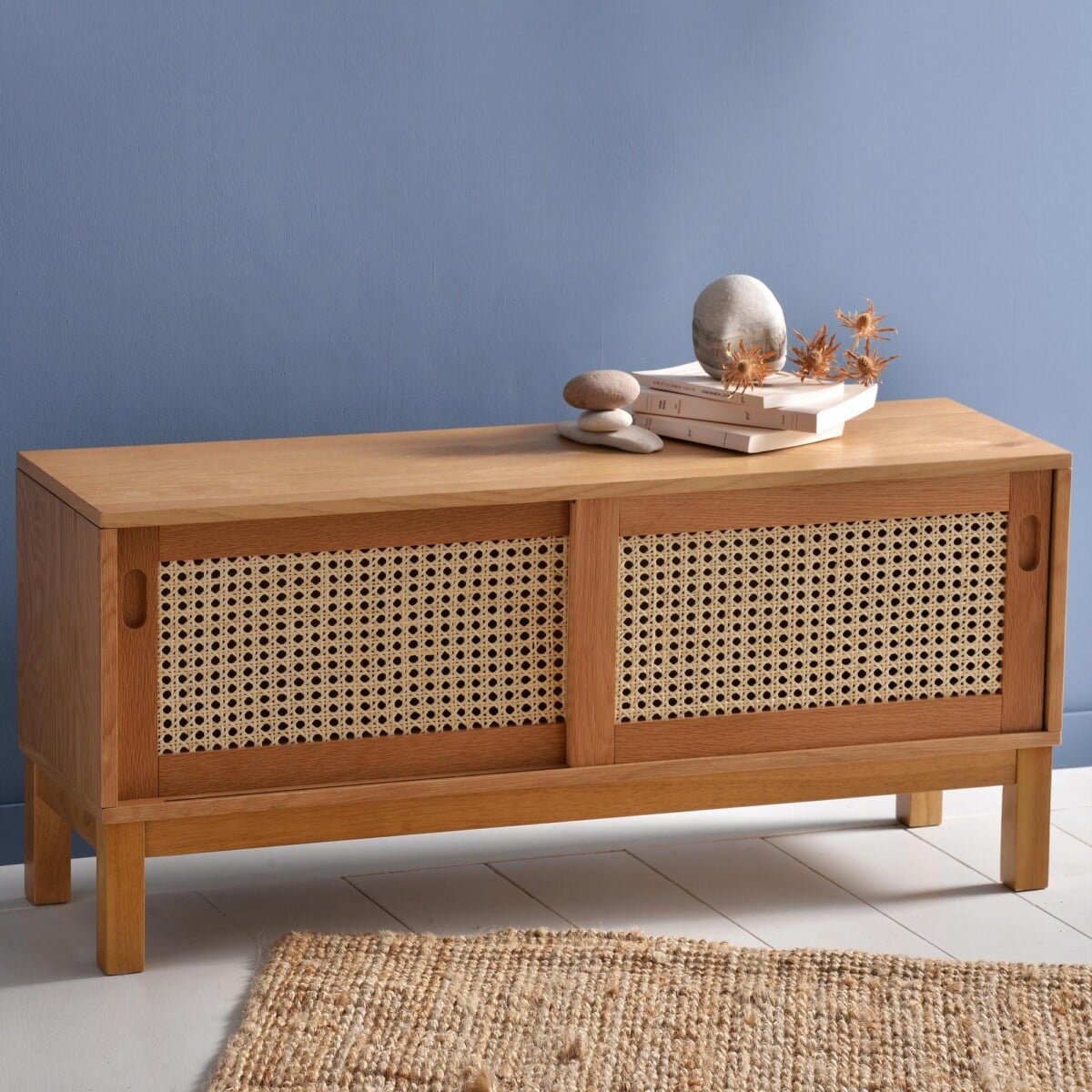 Table de chevet cannage bois
